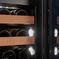 Produktbild f�r 'Zweizonen Einbau-Weink�hlschrank WLI-90DF, 60 cm, 22-36 Fl.'